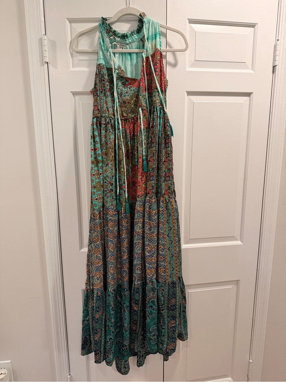 Karma Highway Lightweight Dress OS - Picture 2 of 5